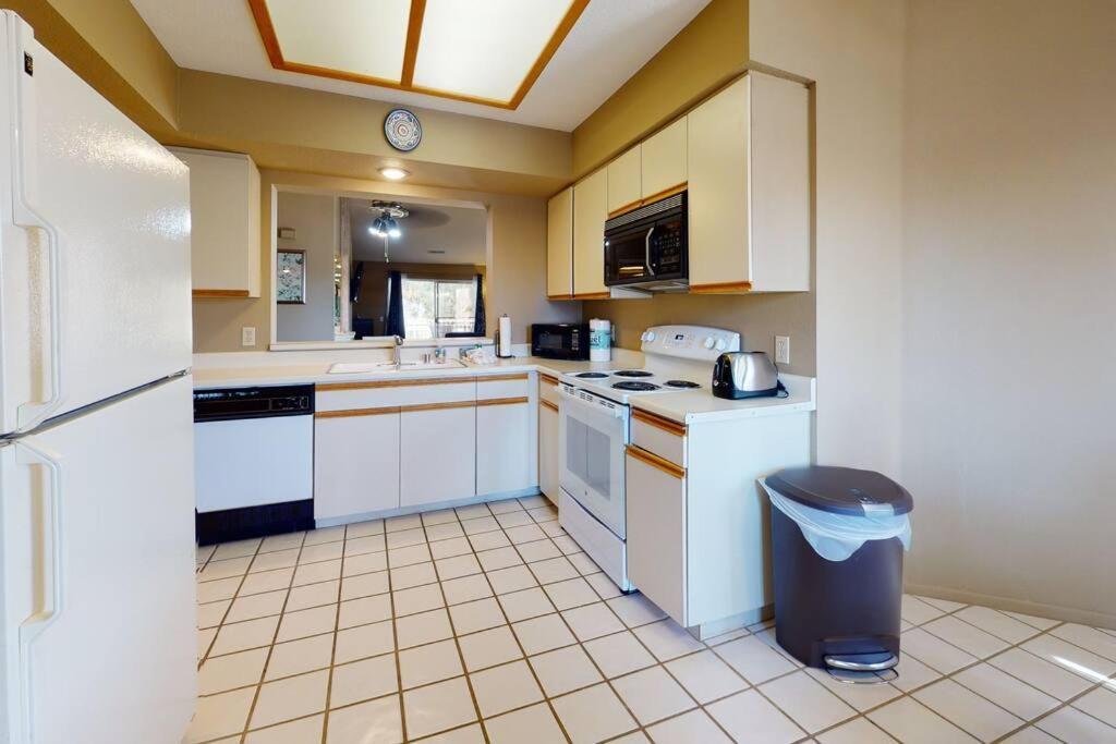 Df202 Airy 2 Bedroom Overlooking The Pool Hébergement de vacances Palm Desert