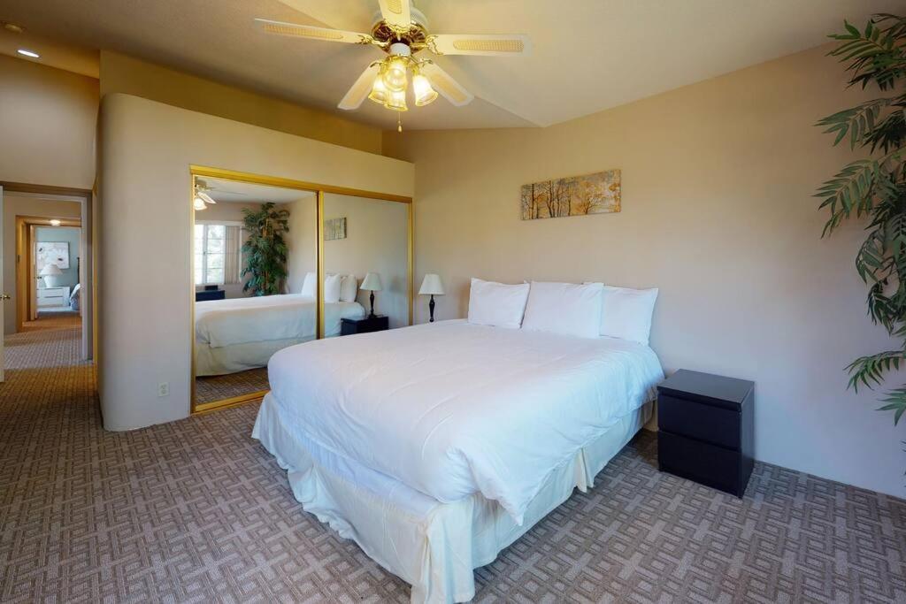 Df202 Airy 2 Bedroom Overlooking The Pool Hébergement de vacances Palm Desert