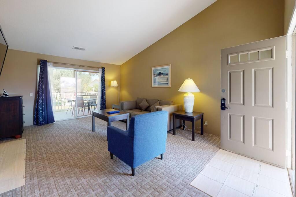 Hébergement de vacances Df202 Airy 2 Bedroom Overlooking The Pool *